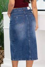 Maxi falda jean Raquel azul, detalle de la espalda – Shava Jeans